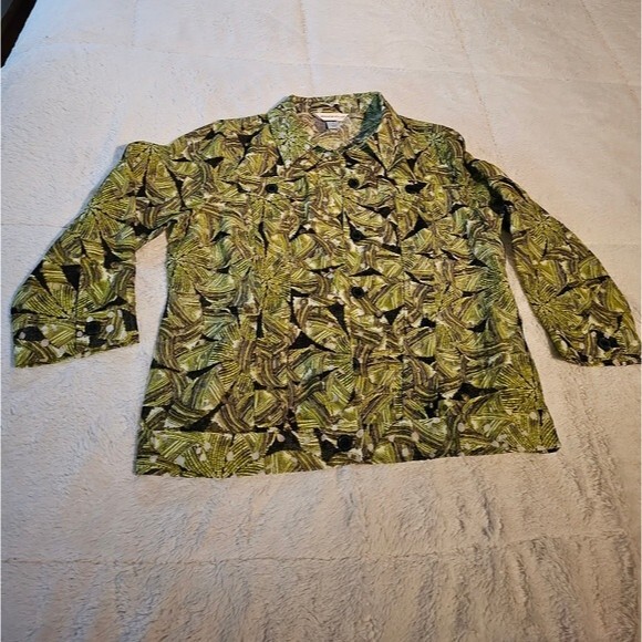 Christopher & Banks Green & Black Top, Size Small Button Up Long Sleeves - Picture 4 of 7